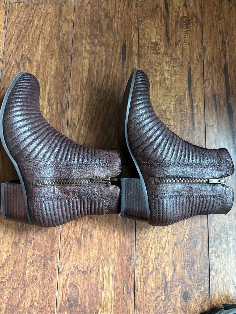 Vaneli ankle boots size 8.5.